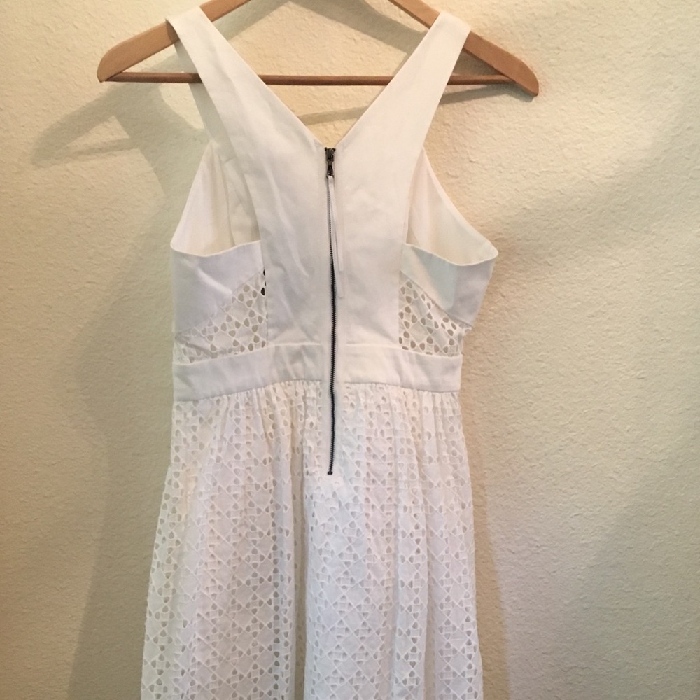 Leifsdottir Lila Eyelet Dress - Picture 2 of 5